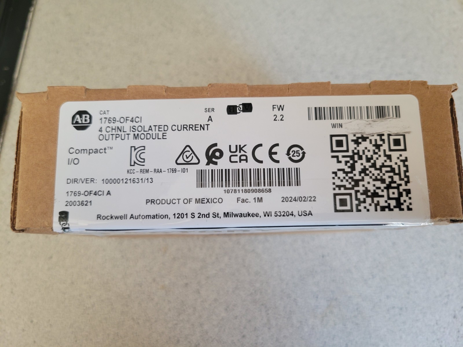 ALLEN-BRADLEY 1769-OF4CI Ser. A Compact I/O 4CHNL ISOLATED CURRENT MODULE