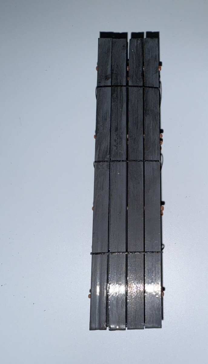 1:87 HO Scale Ibeam Load/Decor - Tall Stack W/ Blk Straps