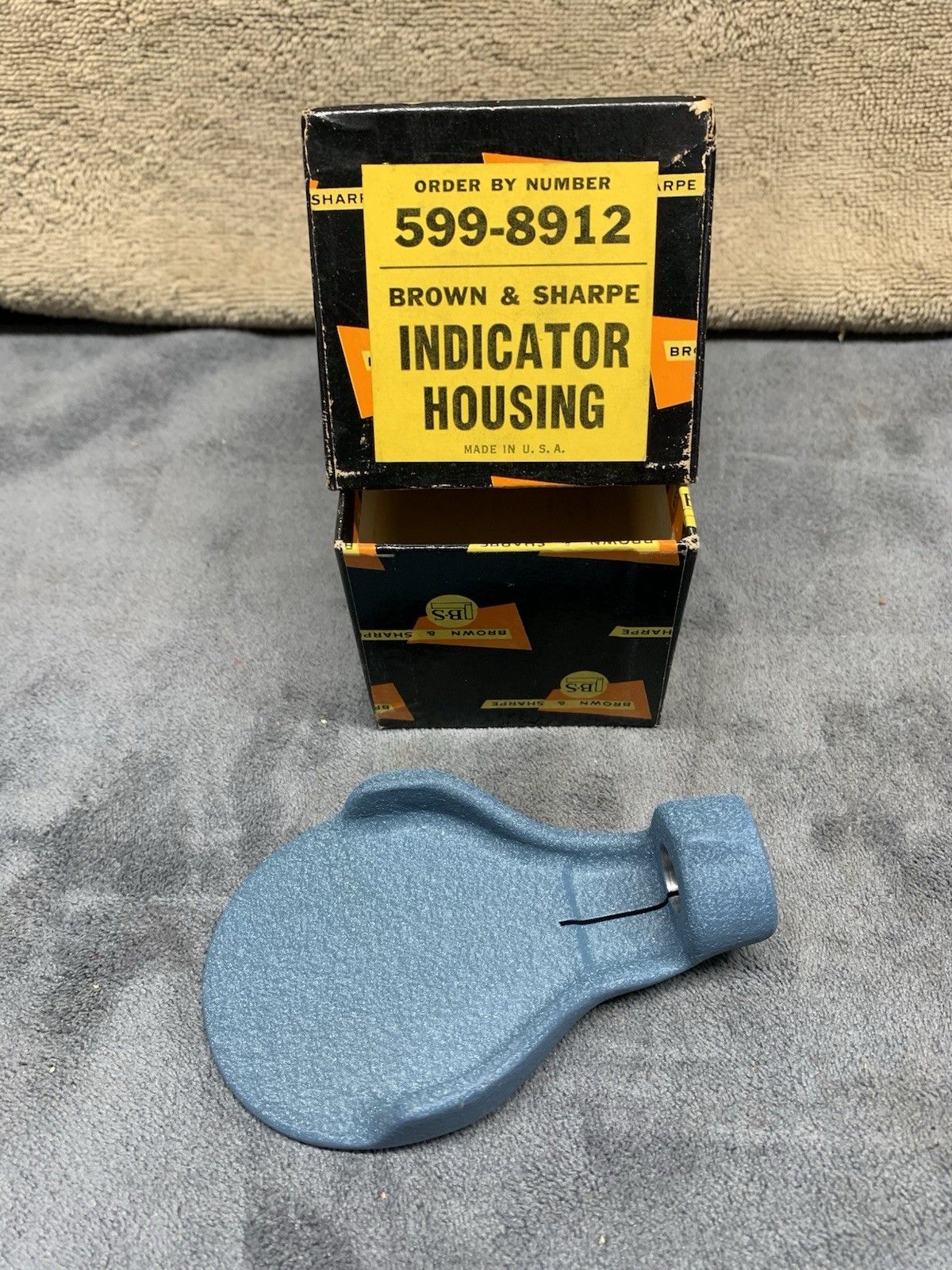 Machinist Tool: Brown & Sharpe Indicator Housing 599-8912 (NOS)