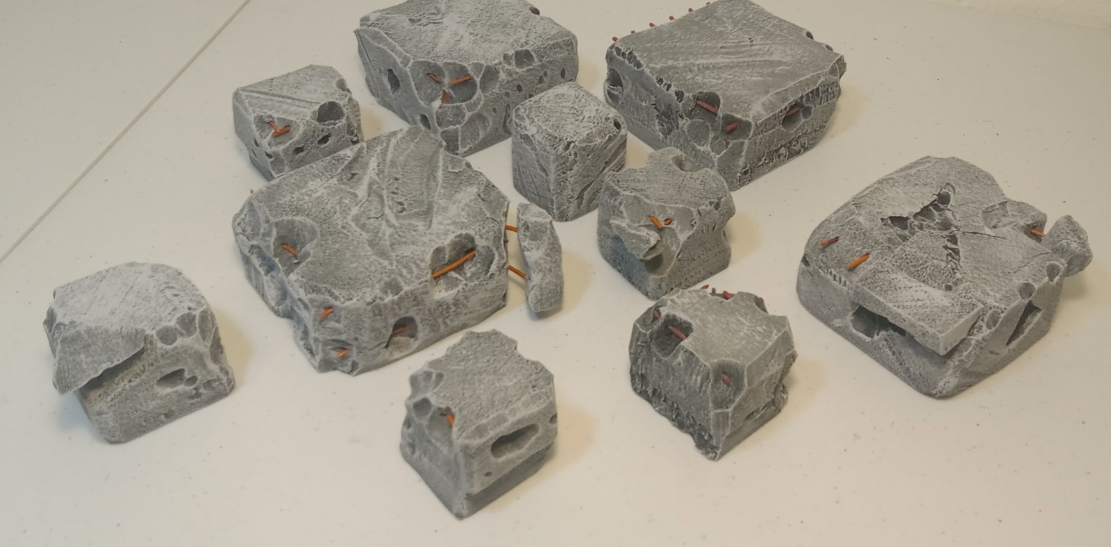 Miniature Terrain-2 " tall 4" × 4" CONCRETE RUINS for Wargaming