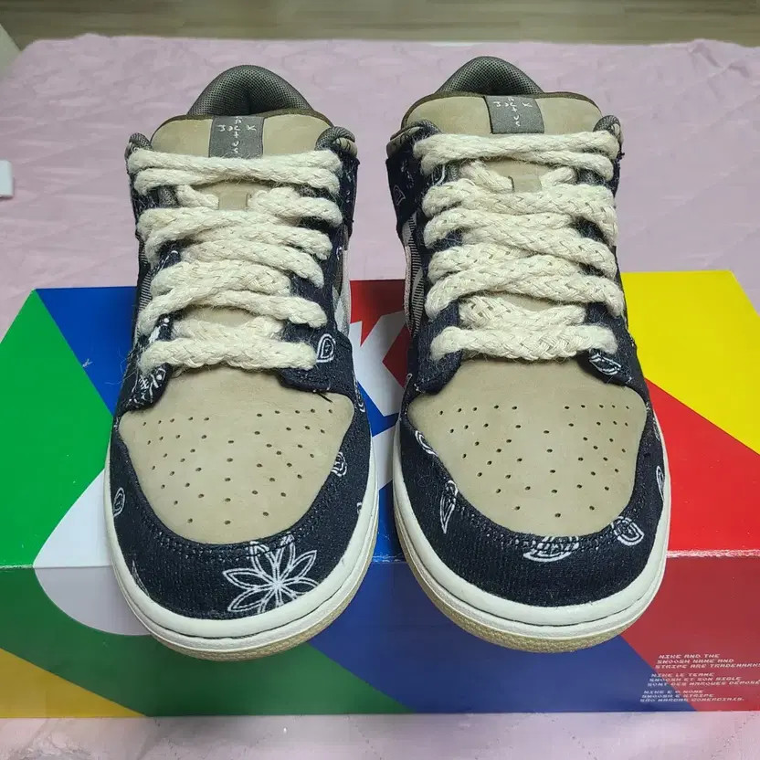 Nike Dunk SB Scott Sneakers Size 255 Official