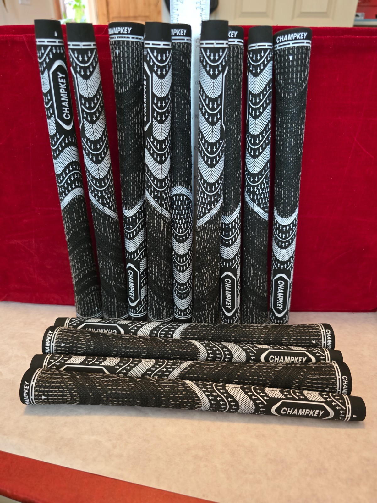 CHAMPKEY Premium Hybrid Golf Grips 13 Pack  All Weather Pre-owned Un-used