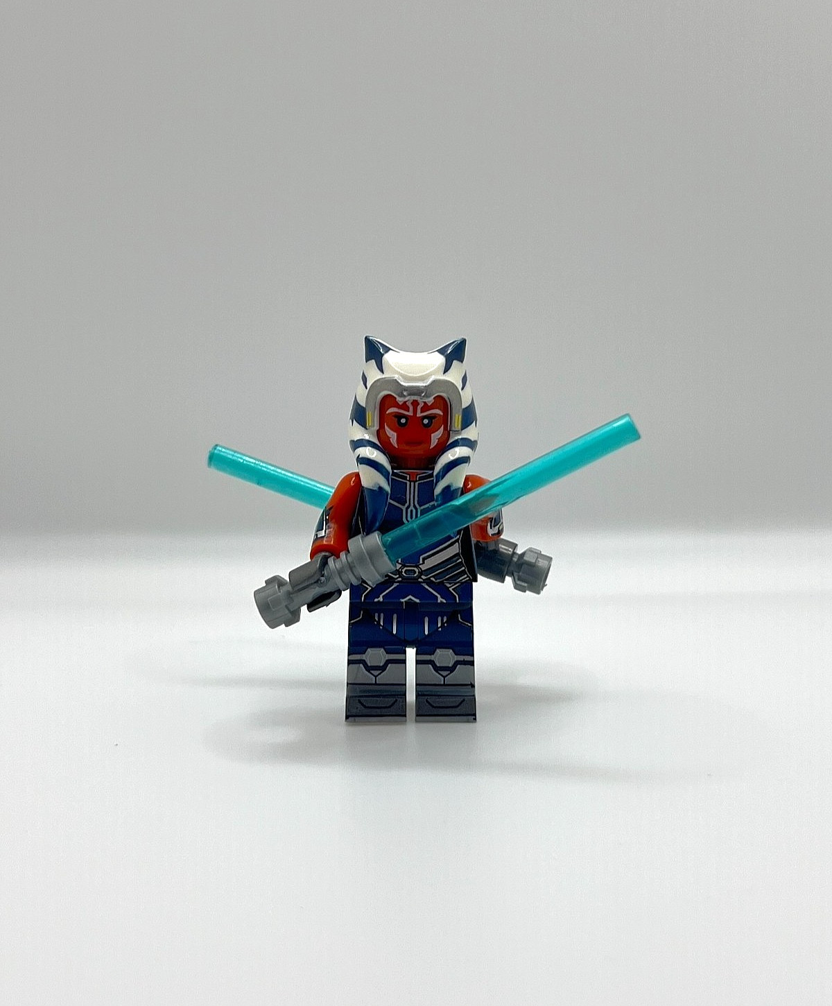 Star Wars Ahsoka Tano Jedi Padawan Clone Wars Minifigure