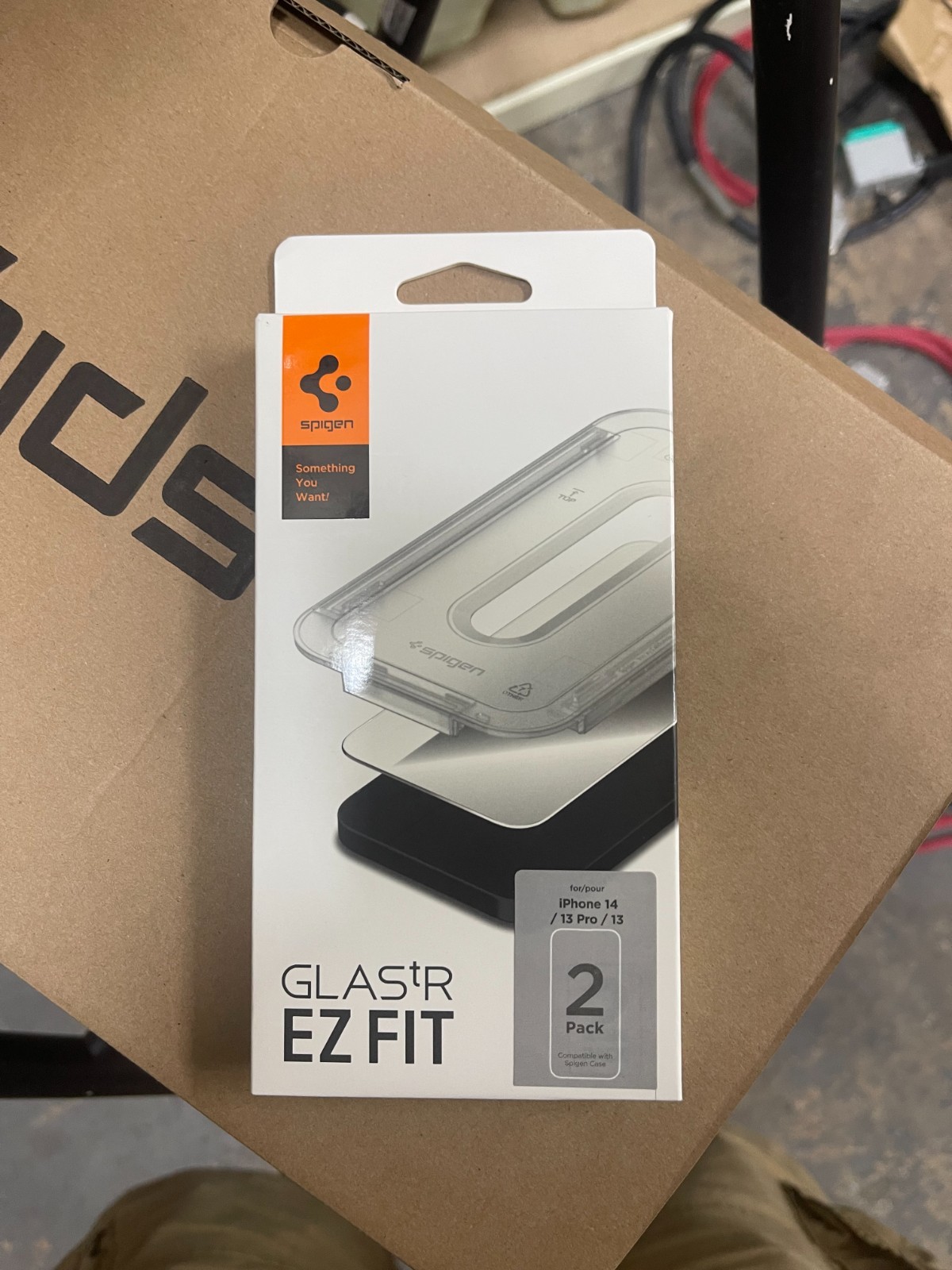 Spigen Glas.tR EZ Fit Tempered Glass Screen Protector For iPhone 14/13 Pro/13