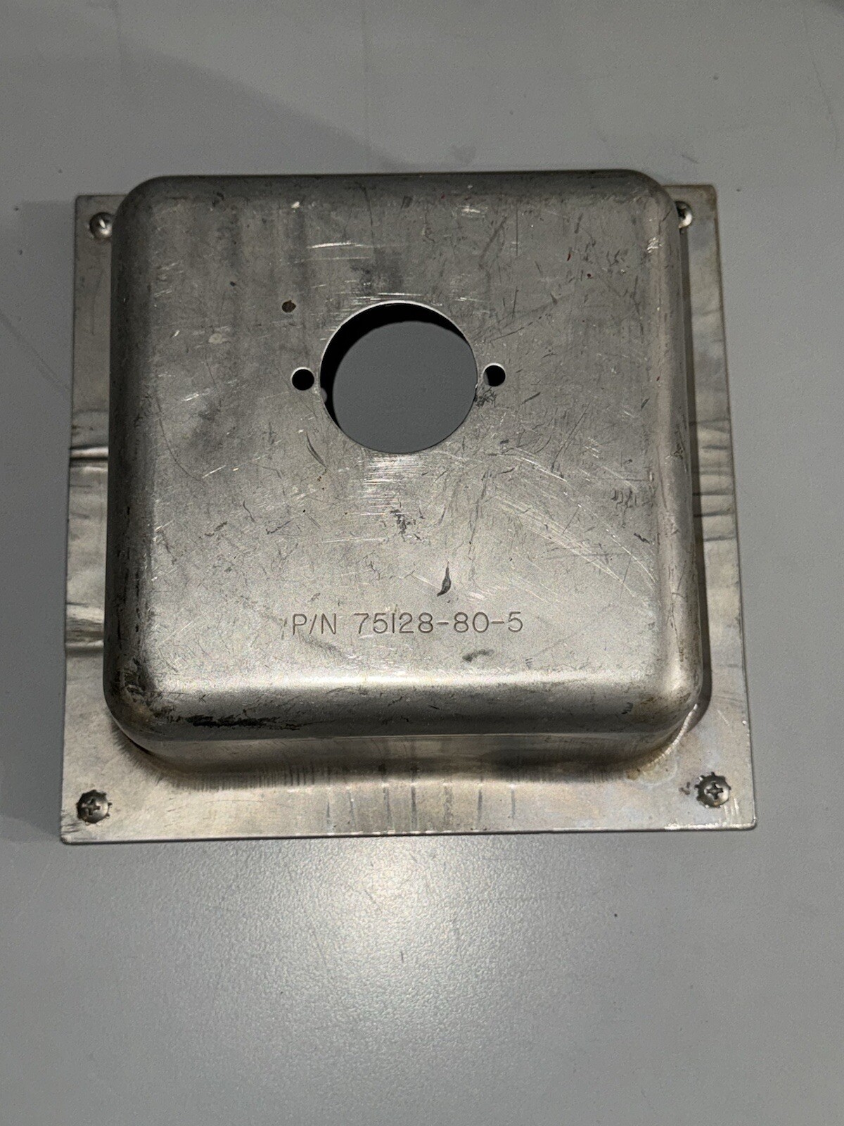 Jay R Smith Wall hydrant Box 75128-80-5 with Brass Spout