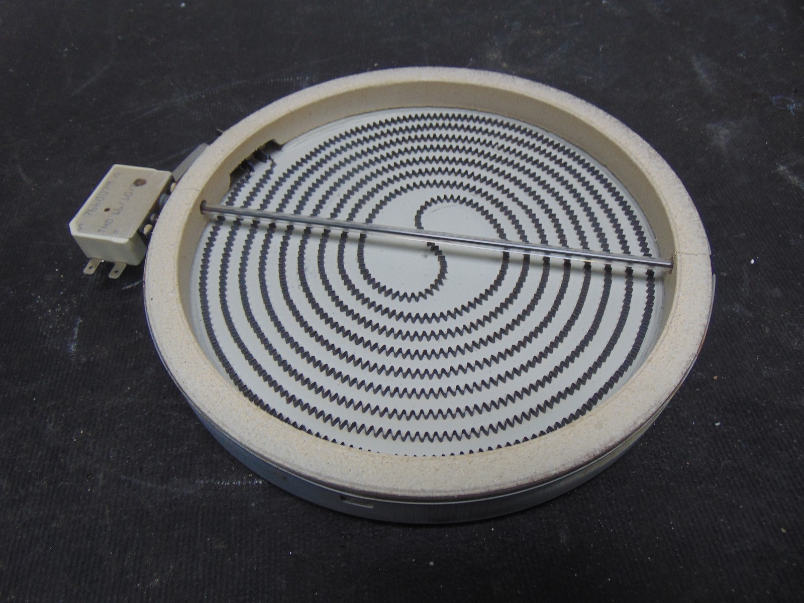191D4164P002 GE Range JBS60DK1WW Radiant Element
