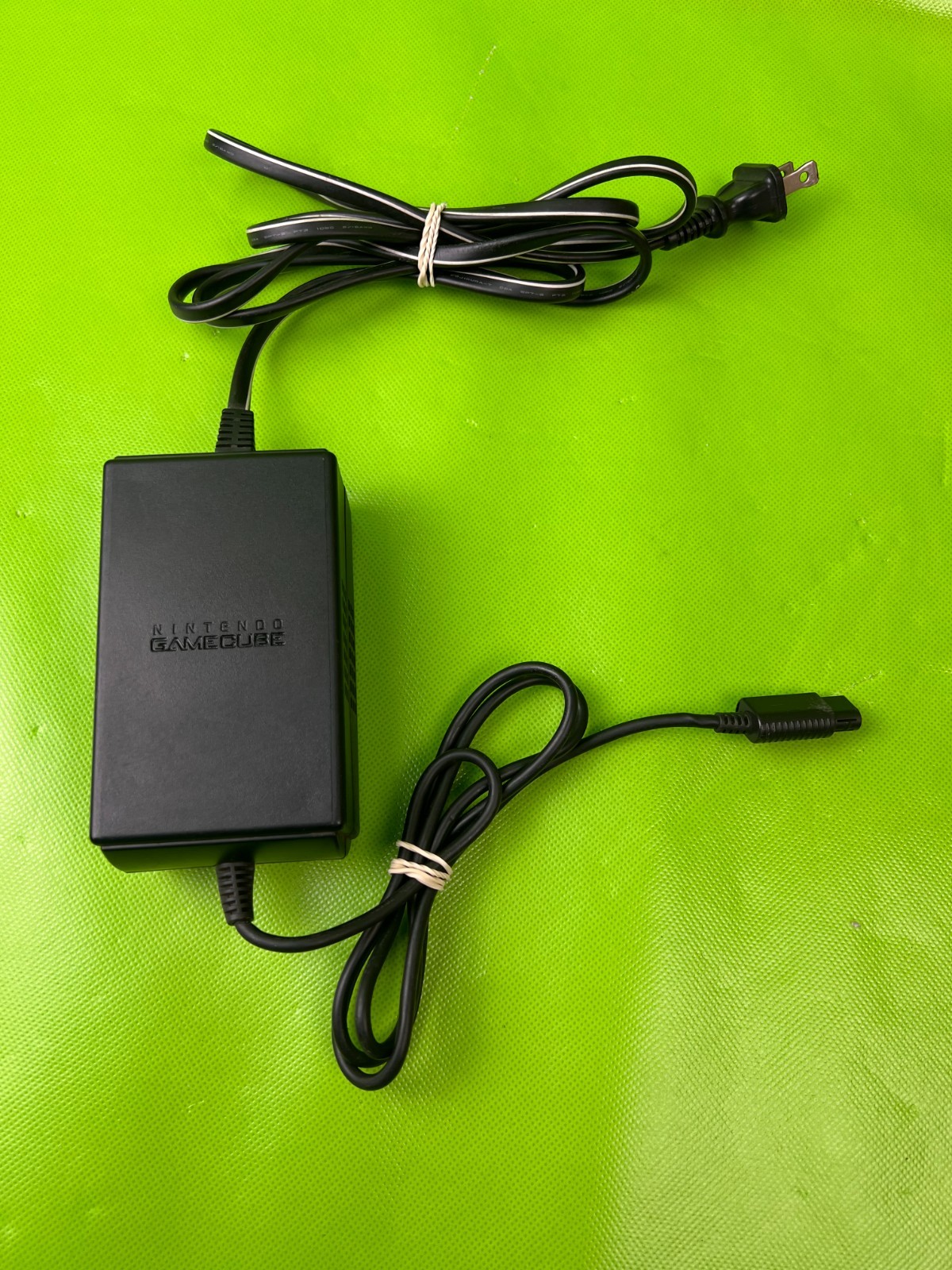 Nintendo Gamecube DOL-002 AC Adapter Power Supply