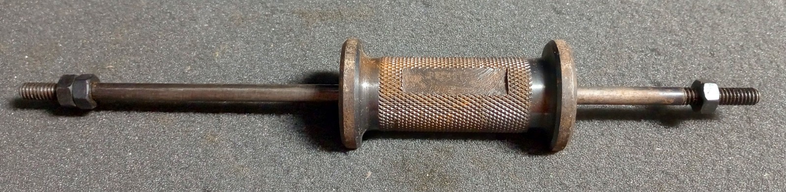 PWC43172 - Puller - Used