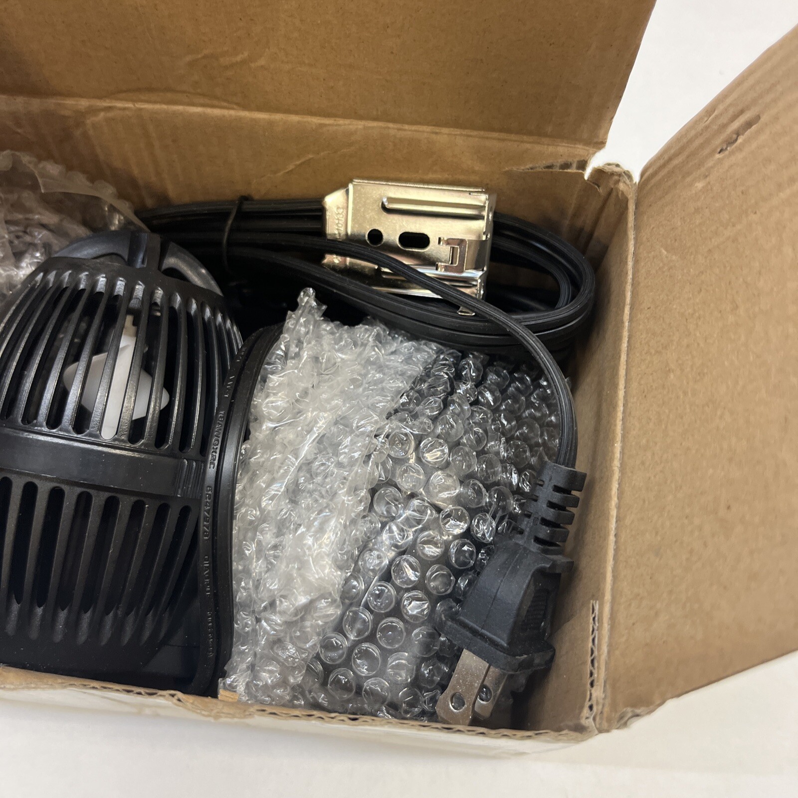 SUN Microsystems Jvp Series Submersible Circulation Powerhead Pump, 800 GPH, ...
