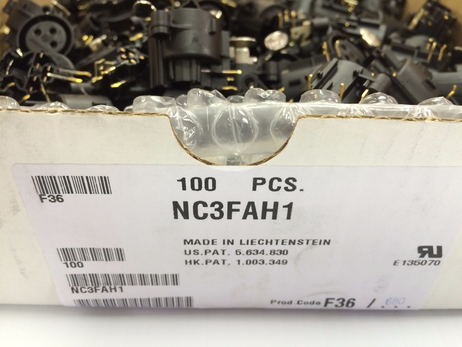 Pack of 10 NEUTRIK NC3FAH1 3 pole female XLR receptacles