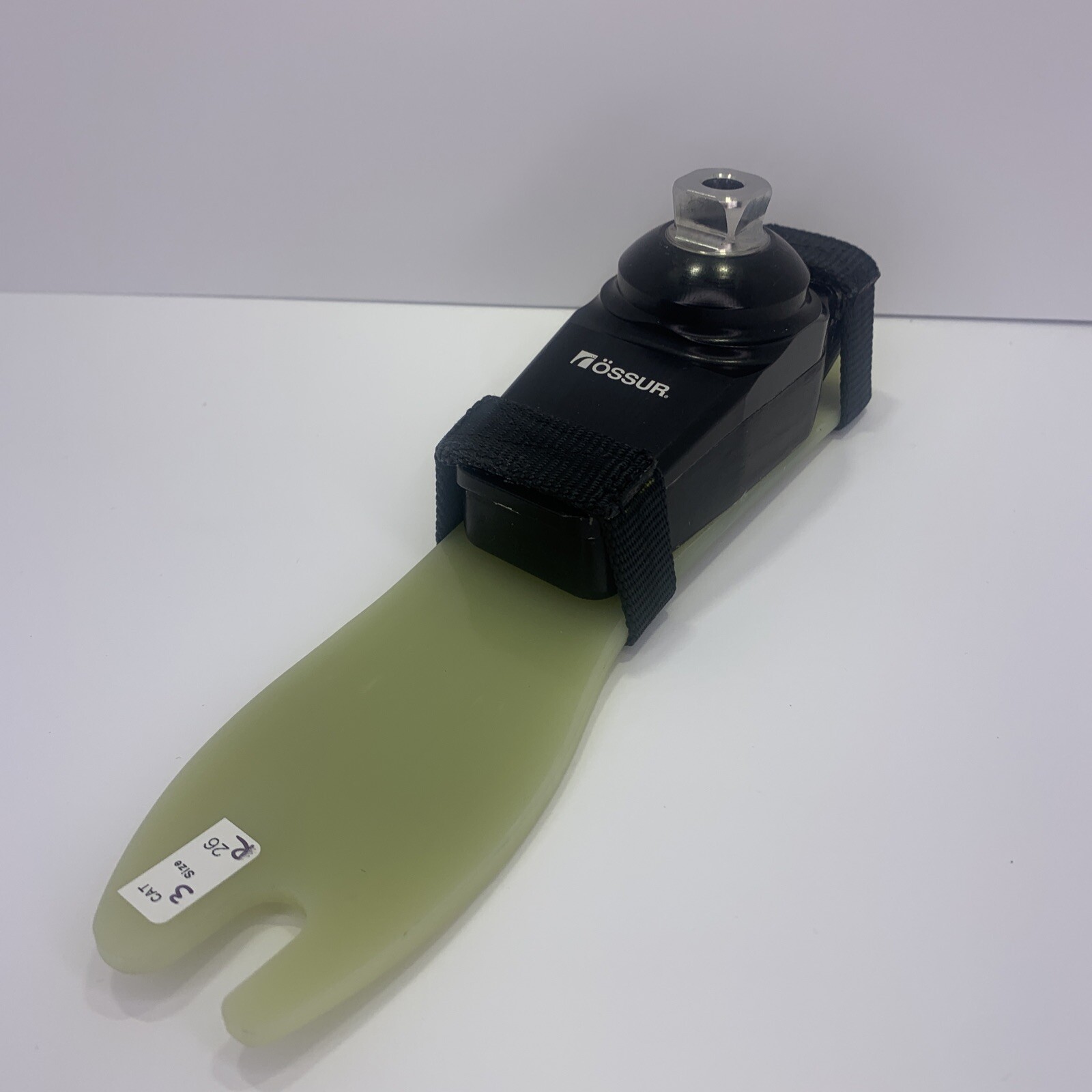 ossur right k2 sensation prosthetic foot.  category 3. size 26