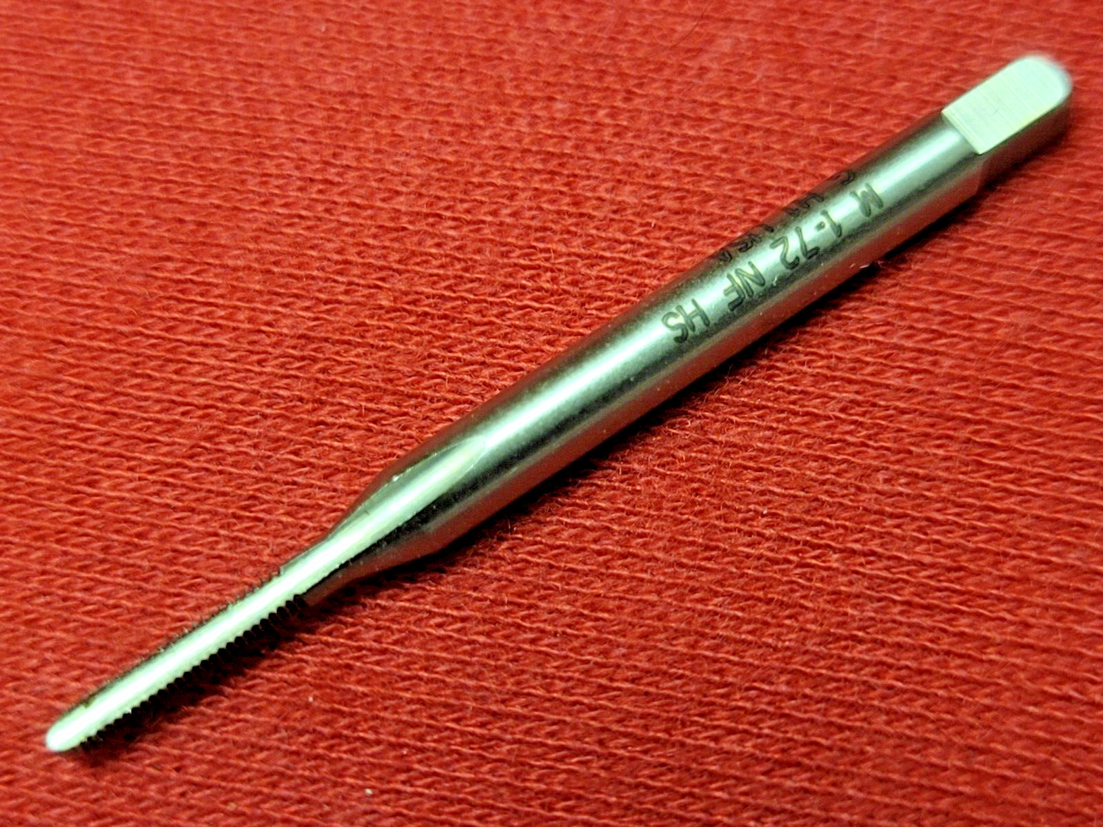 1-72 NF Bottom Hand Tap HSS Morse MT3733804 RH USA 1/72 2 FLUTE