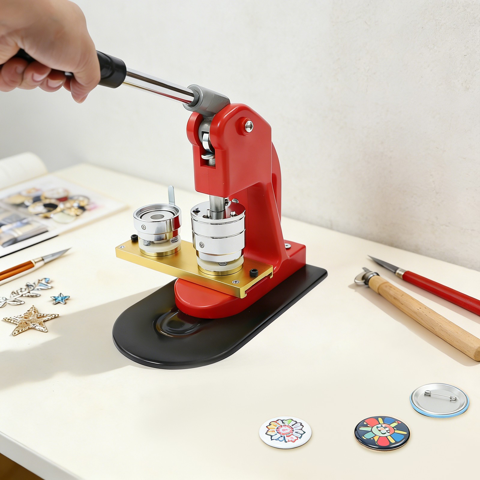 Round Pin Maker Kit, Round Pin Maker with 100 Set Badge Materials