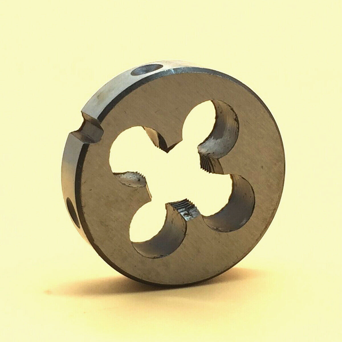 3/8" - 16 Right hand Thread Die 3/8 - 16 TPI [M158a]