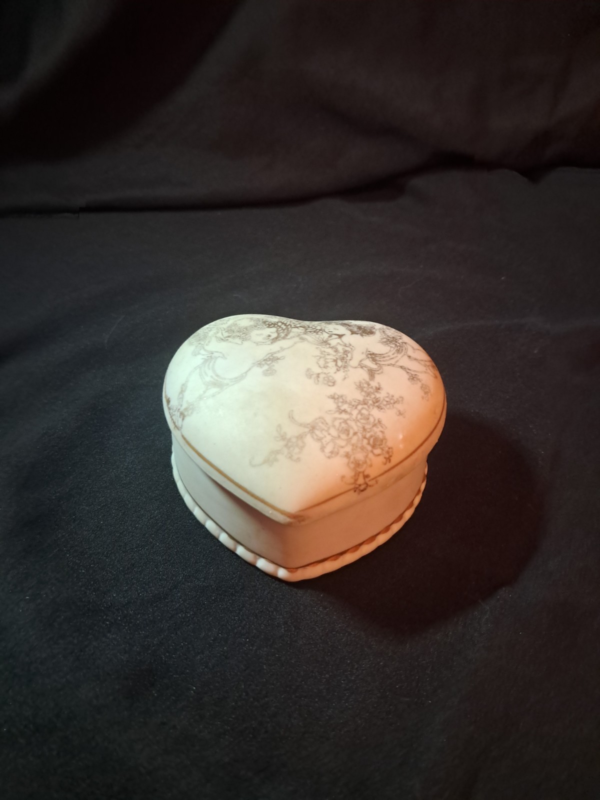 Porcelain Heart Shaped Trinket Box Cherub