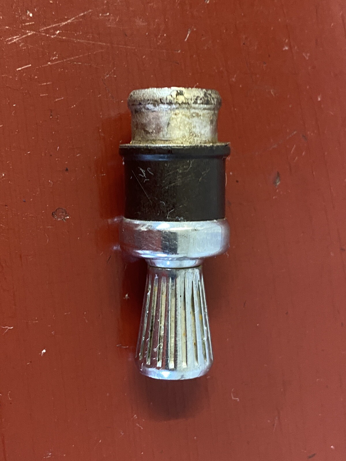1959 OLDSMOBILE CIGARETTE LIGHTER AND KNOB