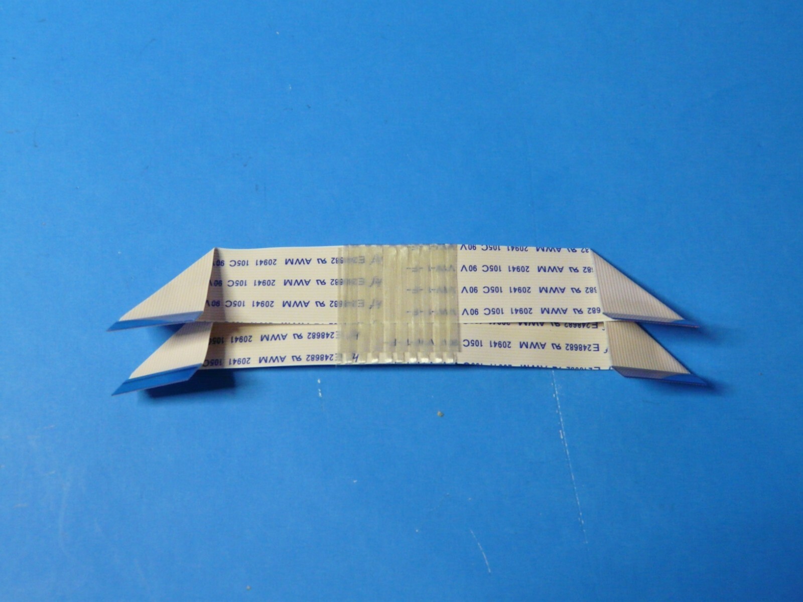 Hisense 40H4030F1 Ribbon Cables E248682 // 1212017