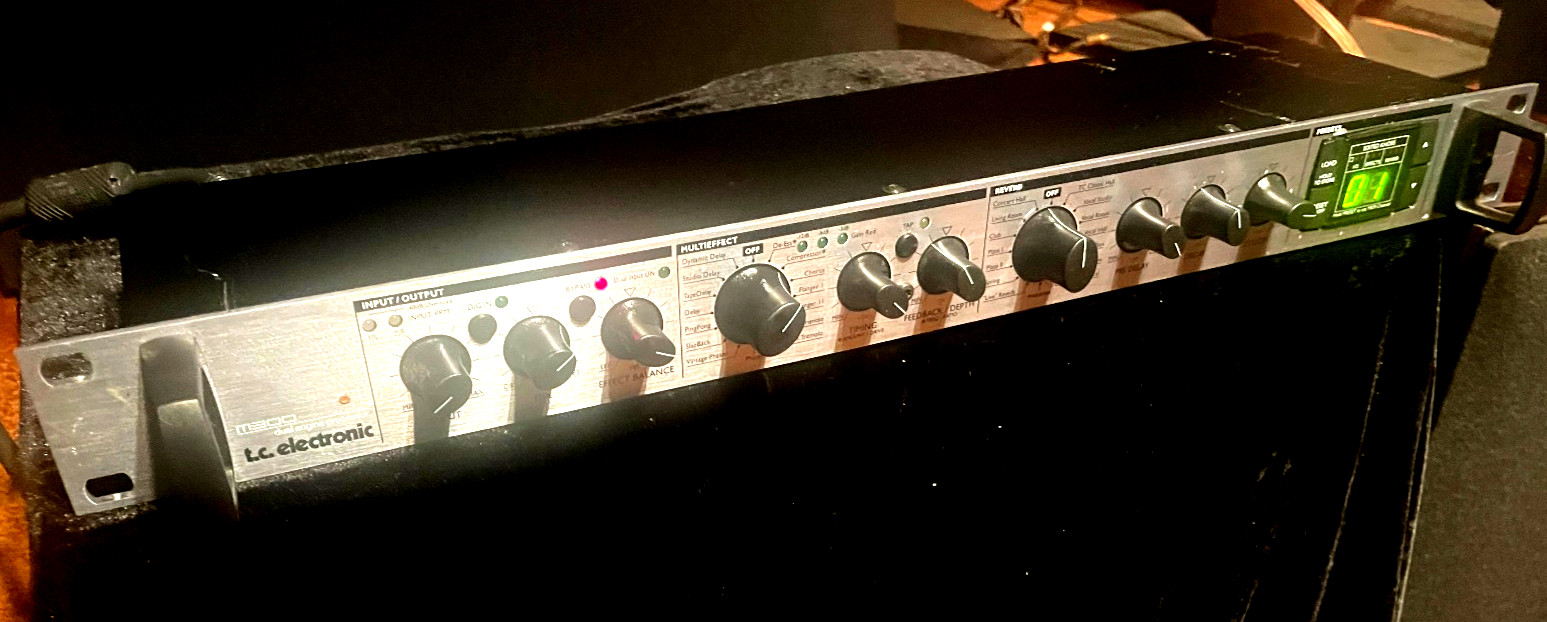 TC Electronic M300 Dual Engine Effects Processor (Walt Kraemer Estate)