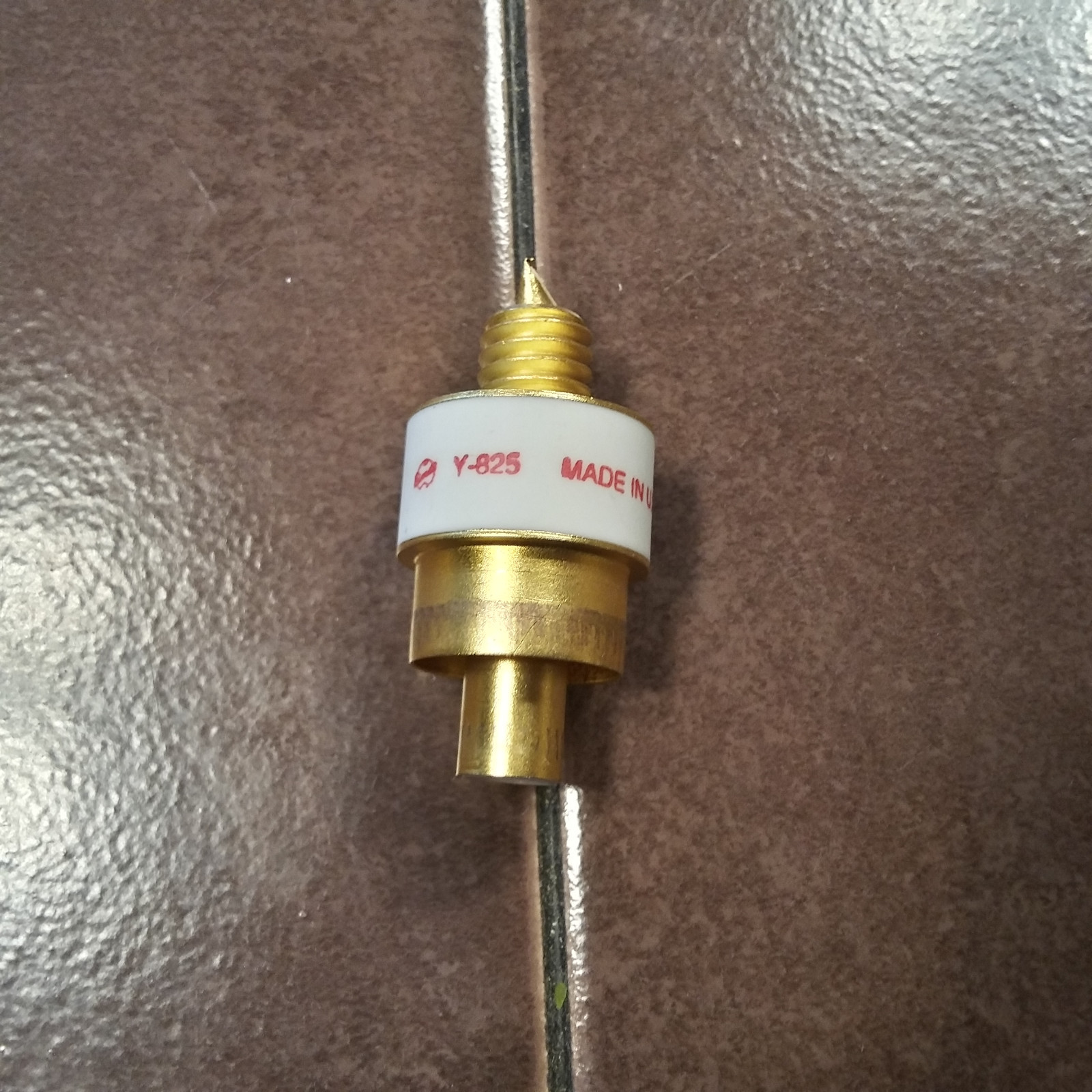 Eimac Tube Y-825 NOS new