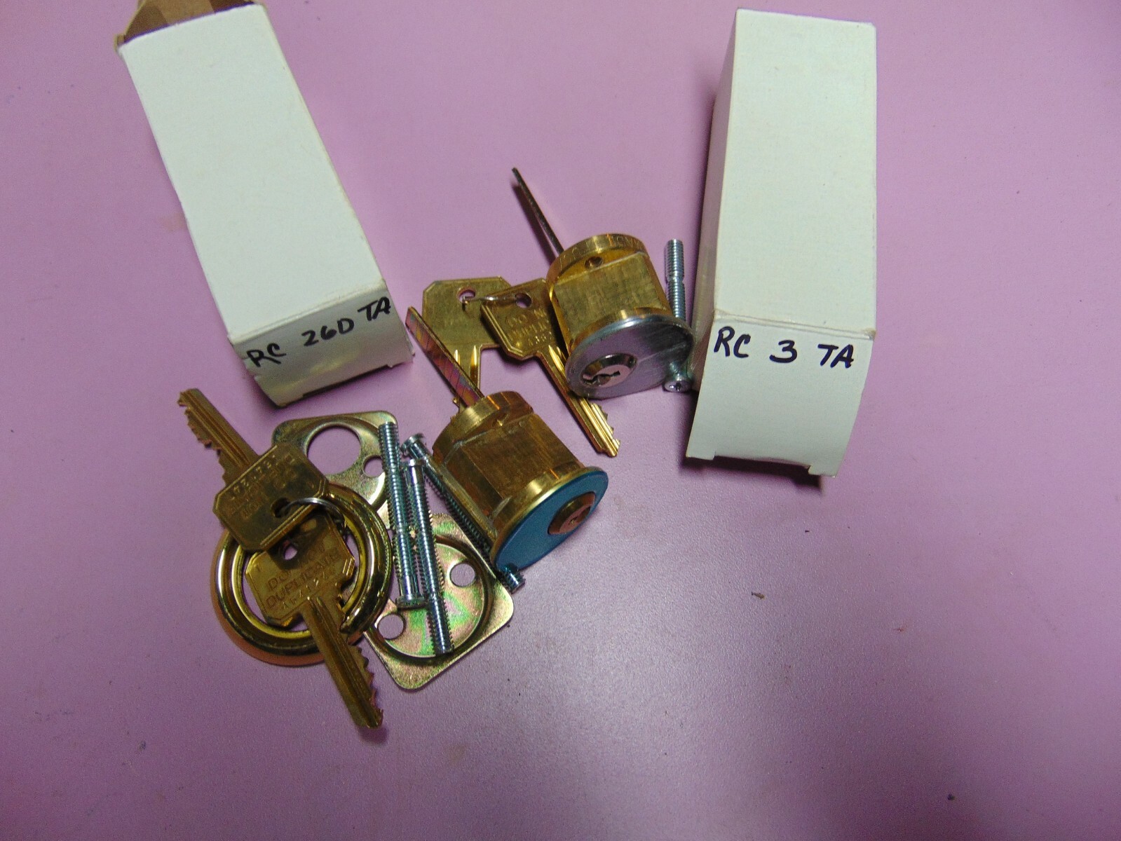 2 RIM CYLINDER RC TA KEYWAY   6 PIN WITH TWO KEYS BRASS CHROME   LOCKSMITH