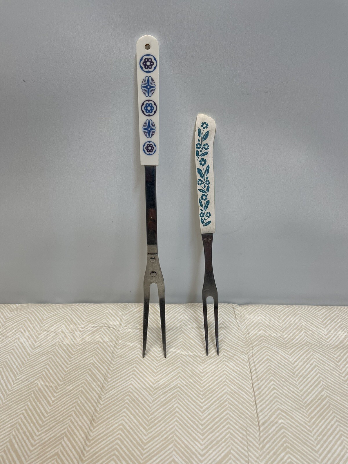 vintage meat carving forks  (2).-1 ACE USA / 1 Household Japan