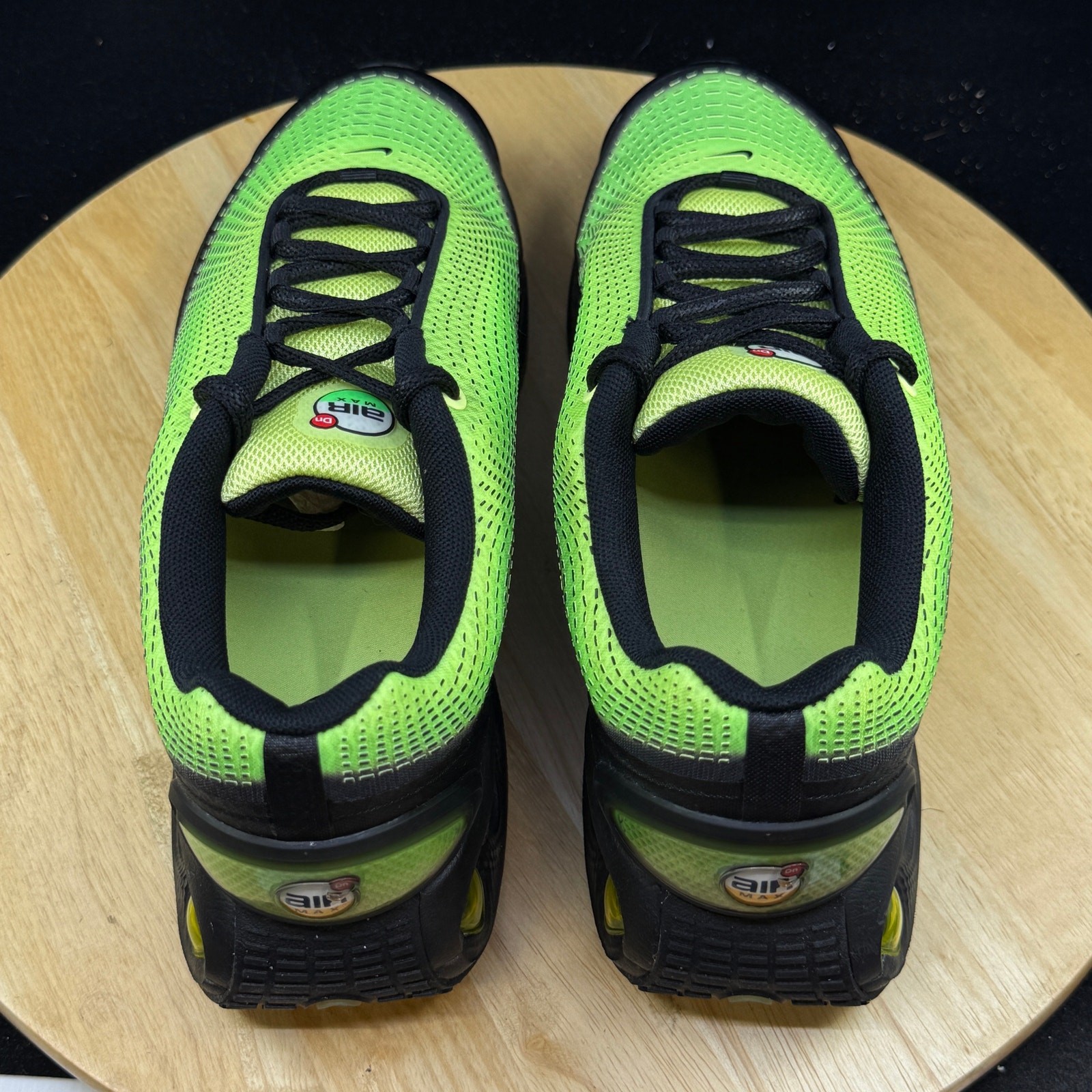 Nike Air Max DN AMD Light Lemon Twist Black HV3521-700 Size 9