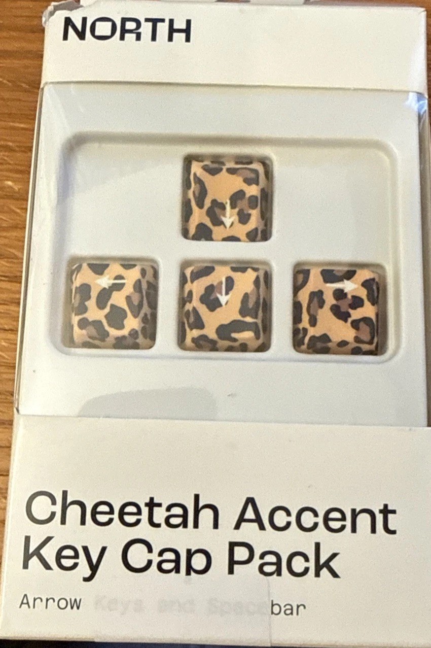 North Key Cap Pack Cheetah Accent Print Arrow Keys and Spacebar
