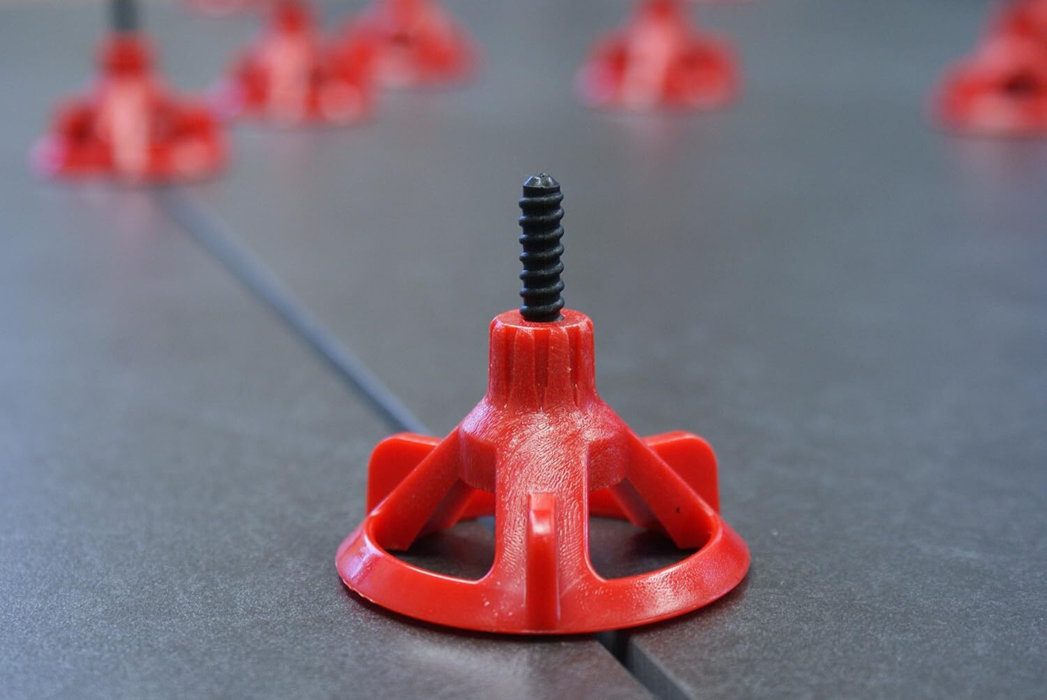 Products Spin Doctor Tile Leveling System 1/8" Baseplates 250Pc