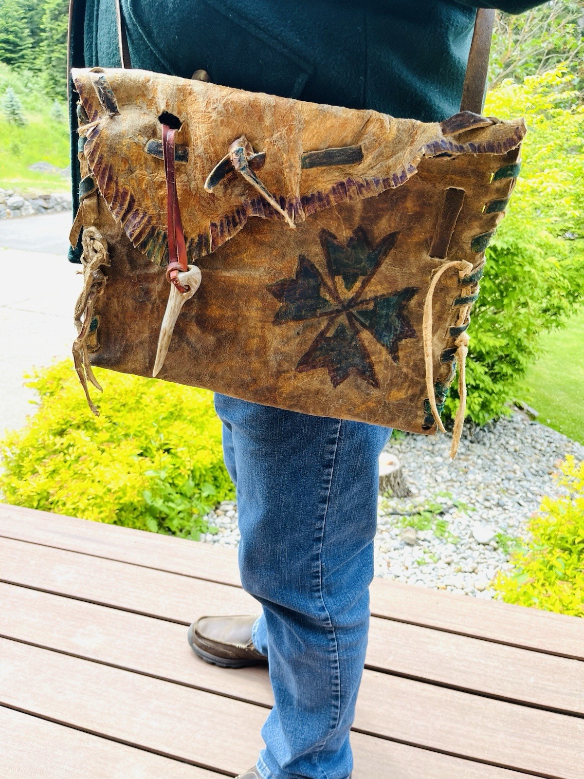 Parfleche Style Mountain Man Bag 15.5"Lx12"T Rawhide, Plains Indian Style Motif