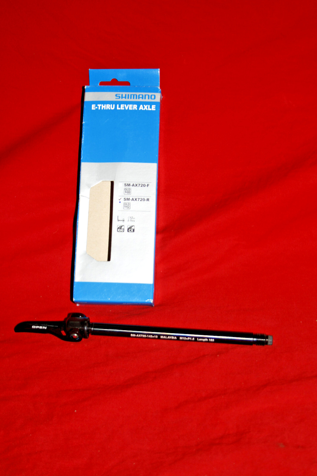 🔥 Shimano SM-AX720 E-Thru Lever Axle Rear 12x142mm SM-AX720-R NEW! Road Bike CX