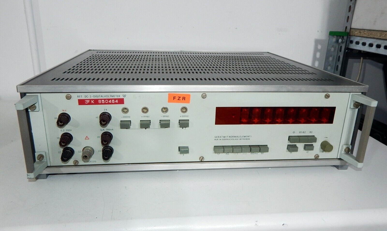 Measuring devices RFT DC J digital voltmeter G-1209.500 ESDM 31 - NIXIE tubes