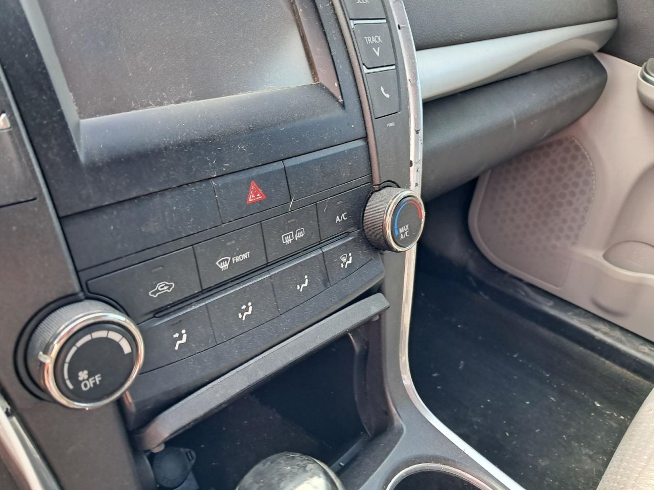 CAMRY 2015 Glove Box 4750611