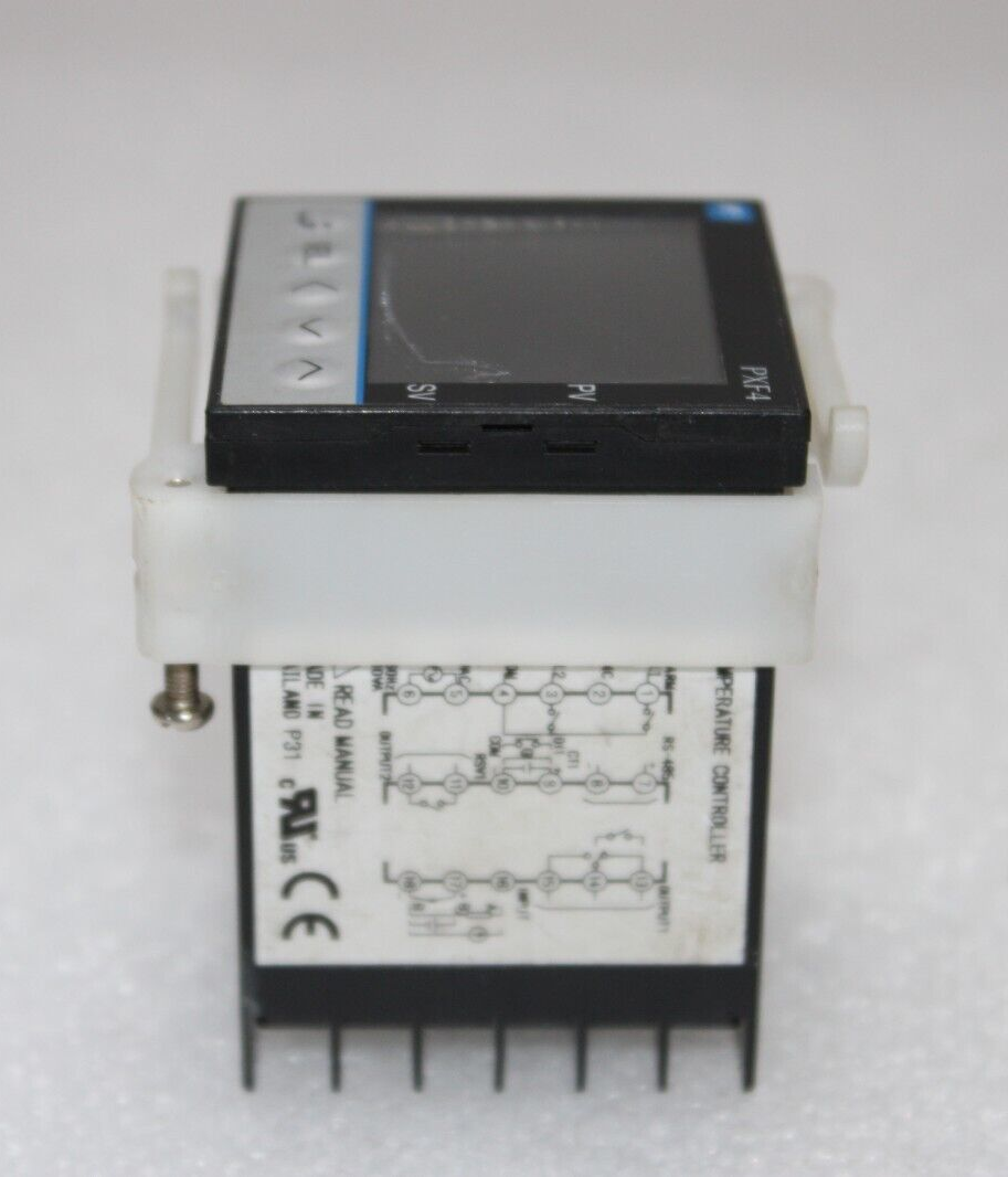FUJI ELECTRIC PXF4ABY2-FVM00 TEMPERATURE CONTROLLER