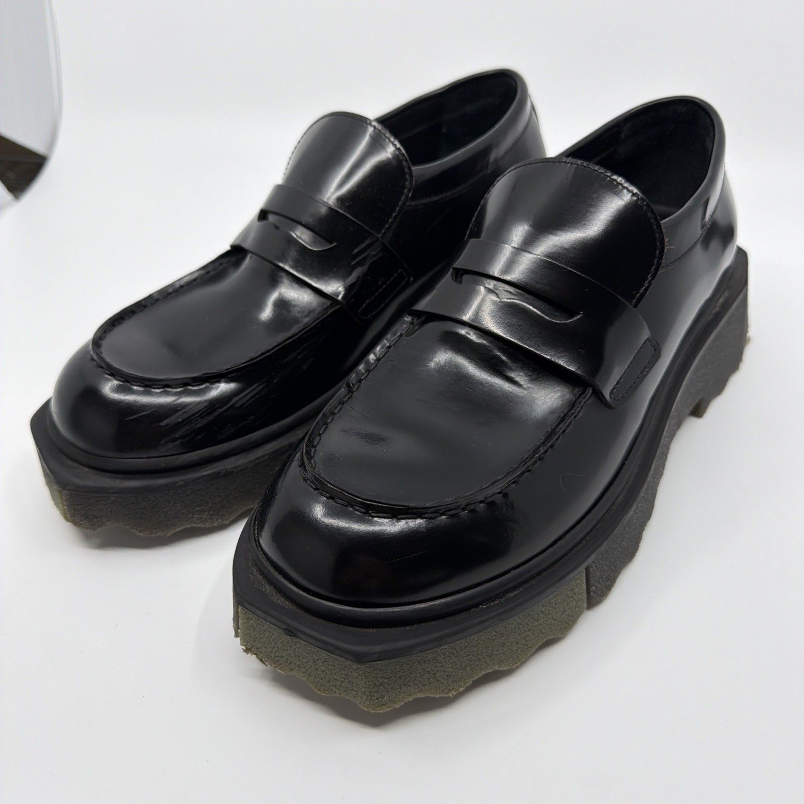 Off White Leather Loafers Size 40