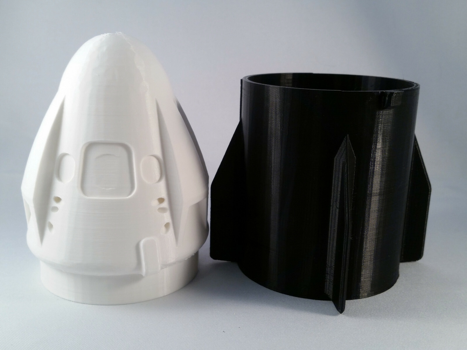 SpaceX Dragon Spacecraft Model Container