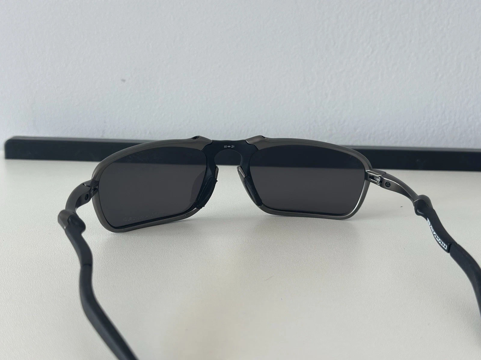 Oakley Badman Sunglasses Metal Frame Black Lens Polarized