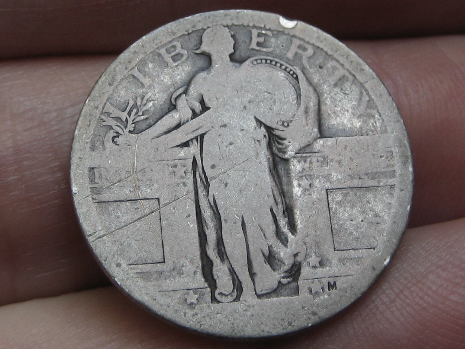 Dateless Silver Standing Liberty Quarter, Type 1 Variety Minted in 1916 and 1917