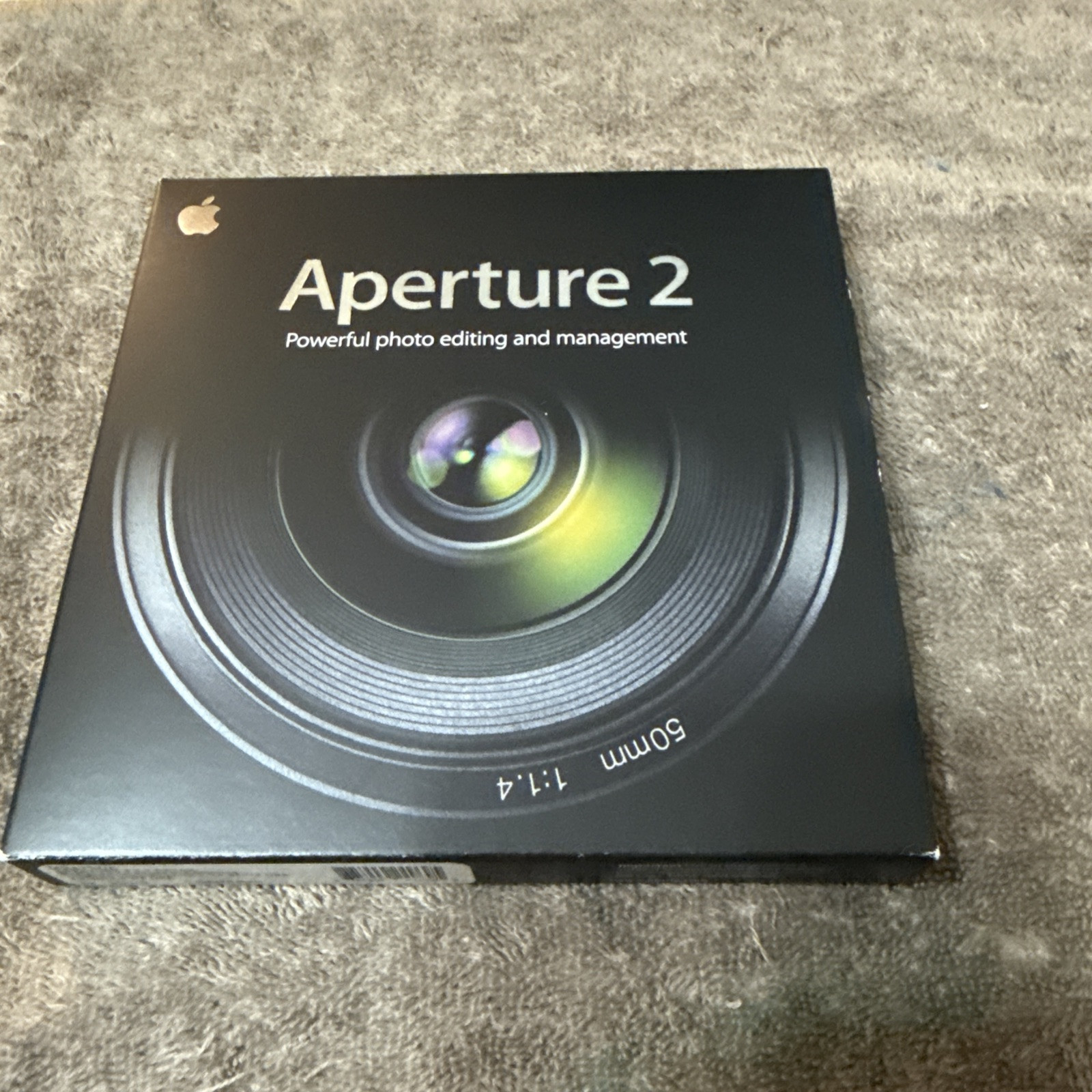 Apple Aperture 2 Photo Editing & Management Software Retail Version - w/ Key
