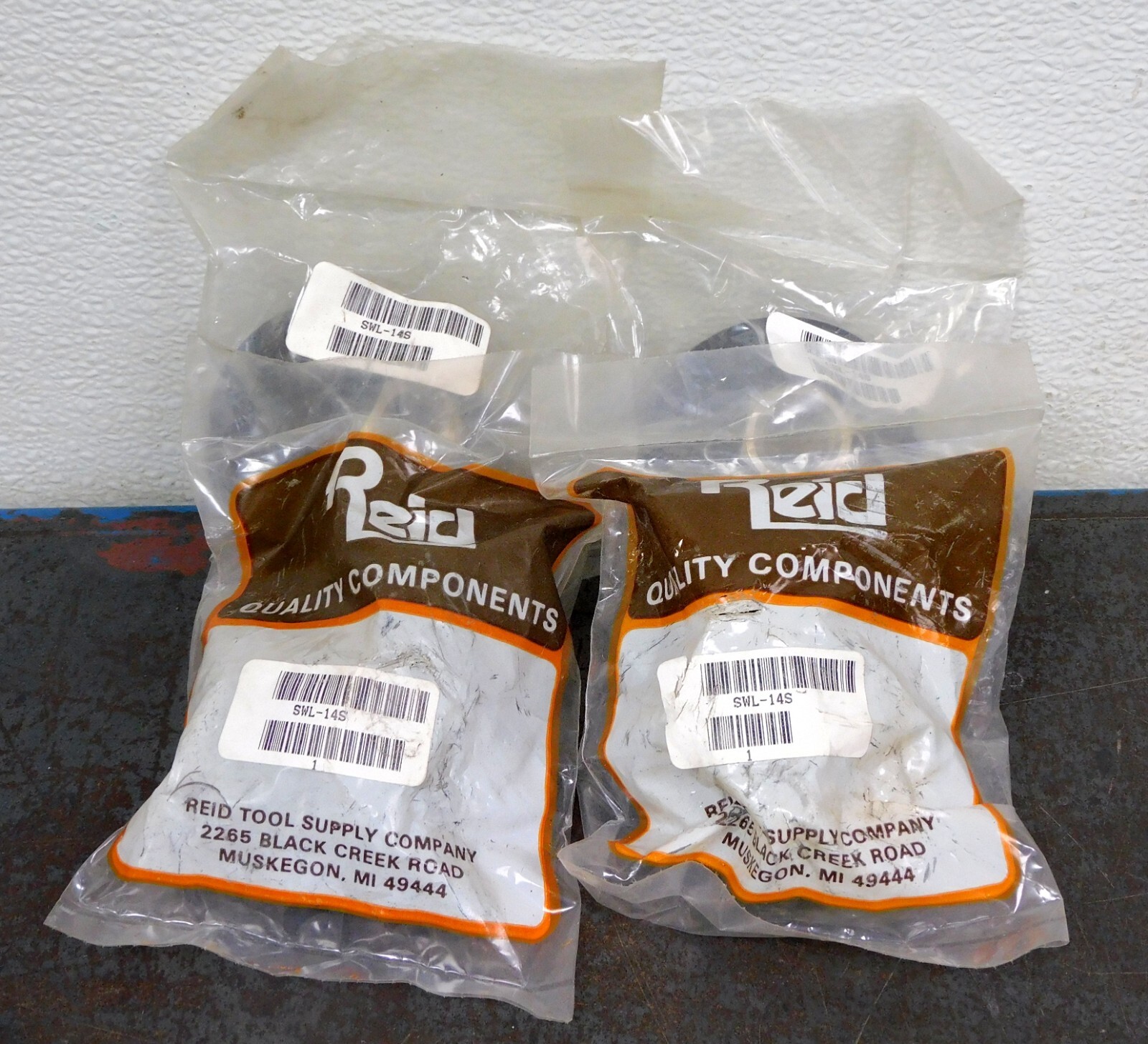 Reid Tool Supply - SWL-14S Machine Feet 3-1/4" DIA 1/2 in. NPT Lot of Four (4)