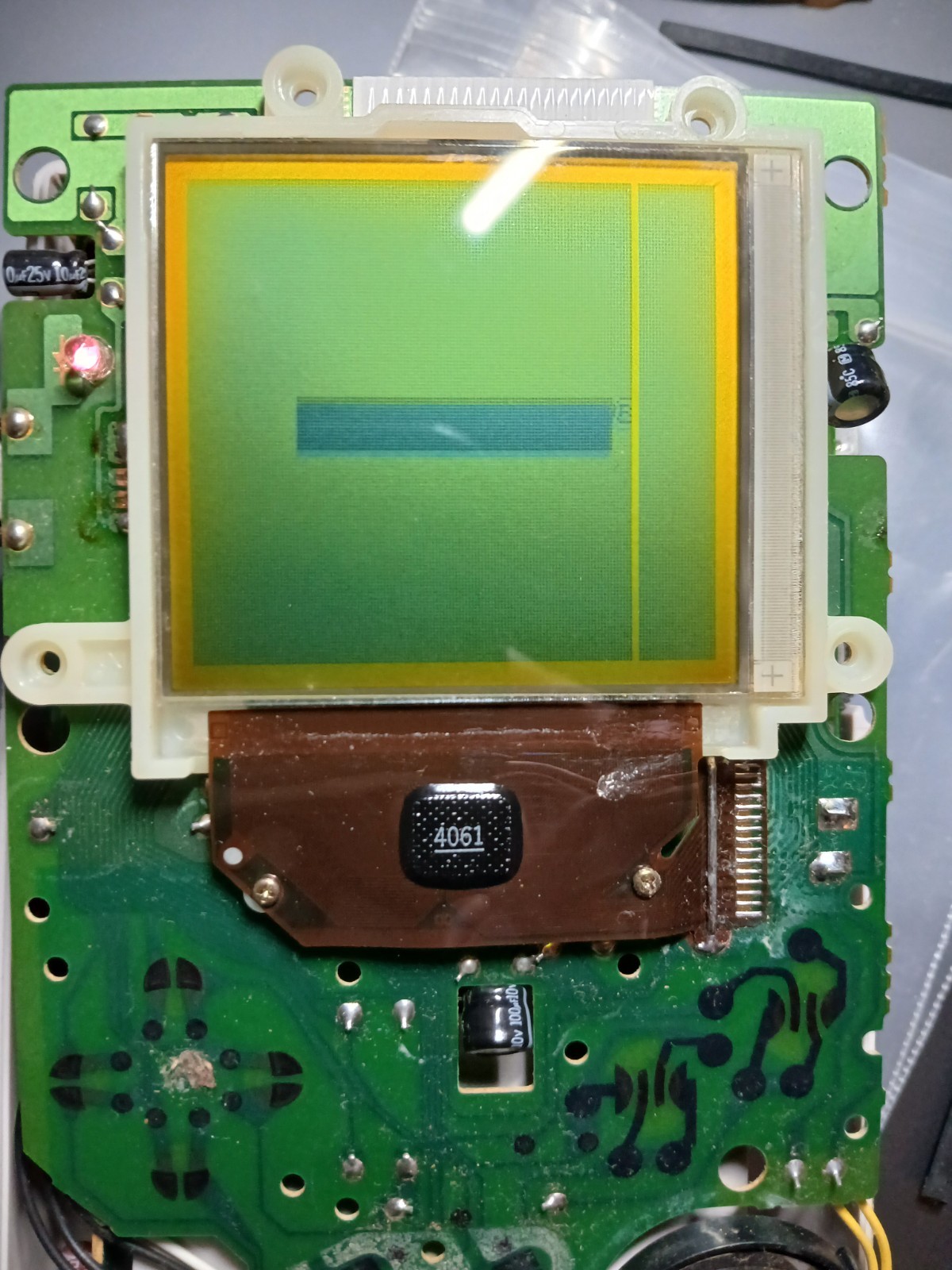 Nintendo Game Boy LCD Screen & Motherboard DMG-01 WORKS W/ ISSUES