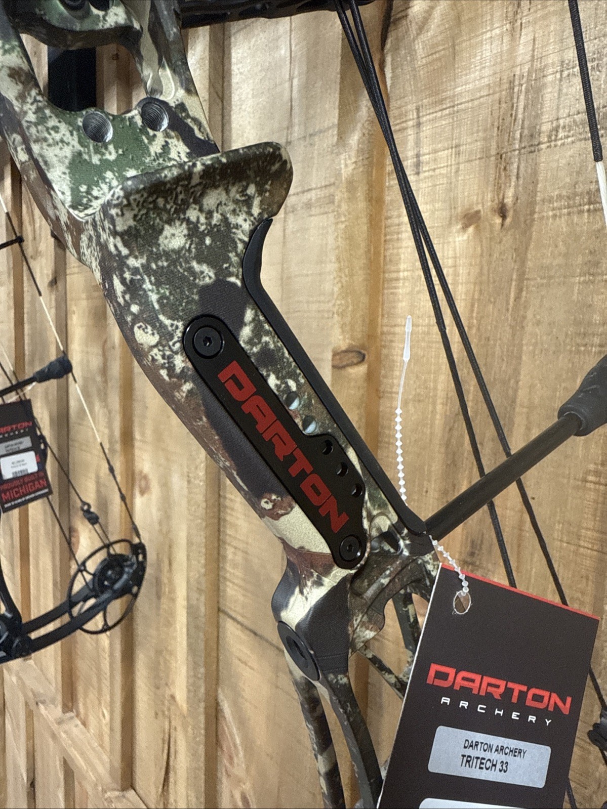 Darton Archery Tritech 33 Firstlite Specter Compound Bow