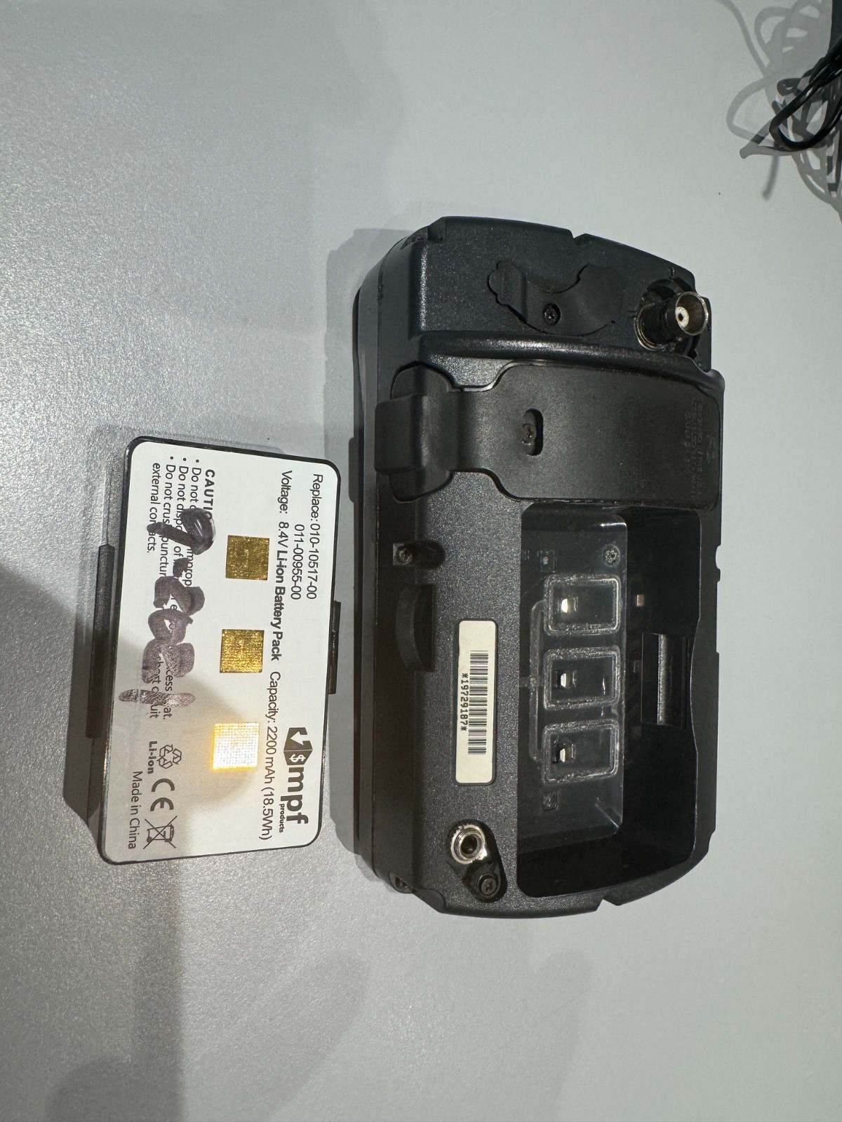 Garmin GPSmap 496 GPS With panel mount option - just removed