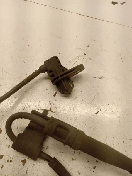 2010 Kia Forte Chassis Sensor OEM 1084355