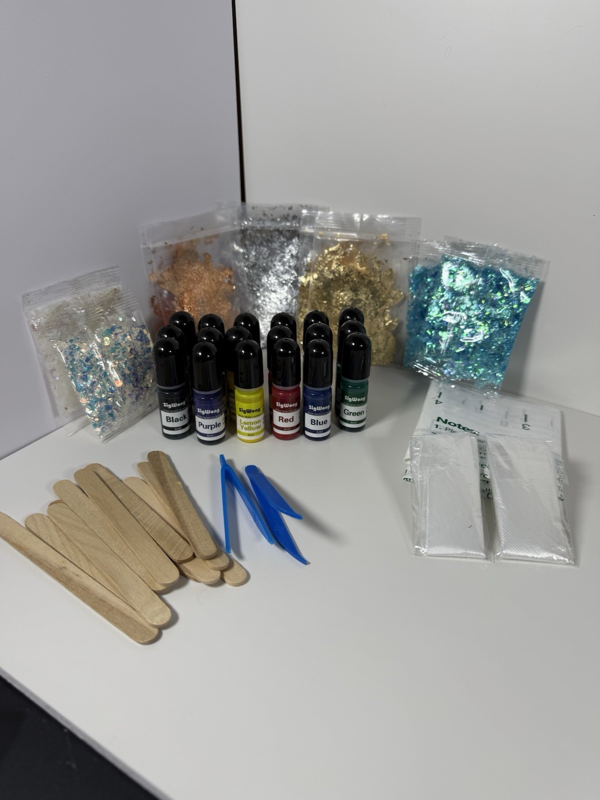 45 Piece Resin-accessories Kit, Resin Color Additives, Tweezers, Foil Mix Ins…