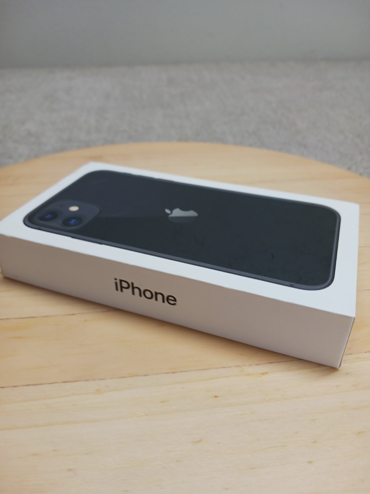 Apple iPhone 11 - 64GB - Black Box Only