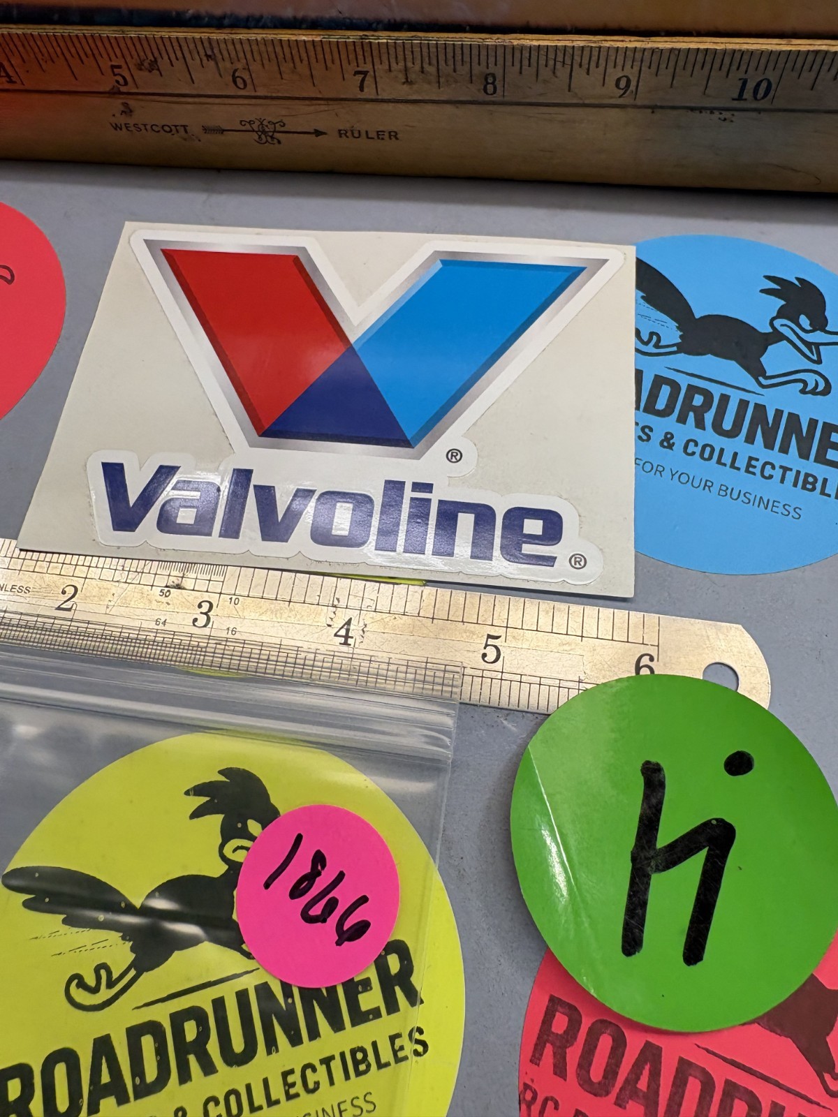 VALVOLINE  DECALS  / NEW
