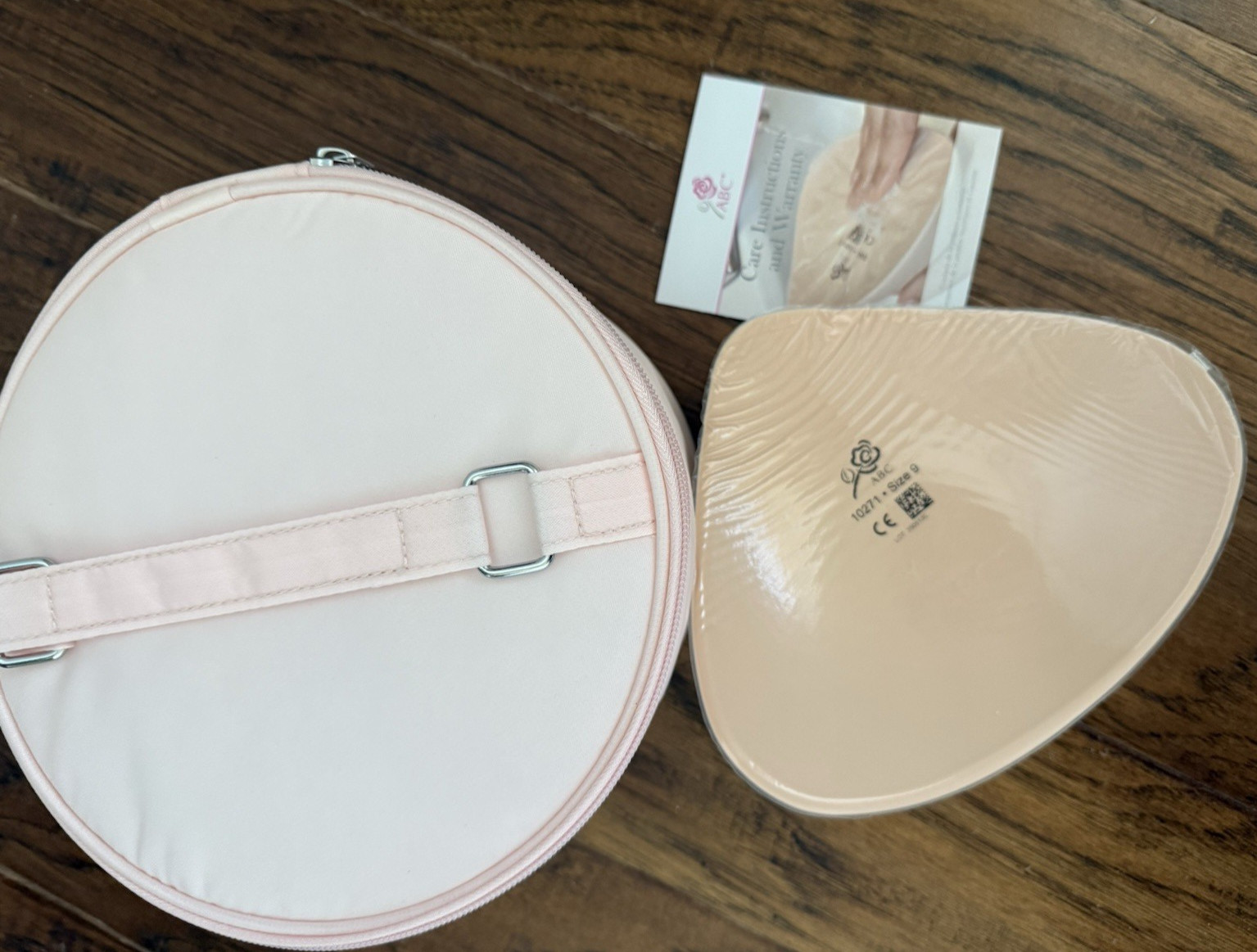 Breast Form Prosthesis w/ Carry Case, Model/MPN 10271 Size 9