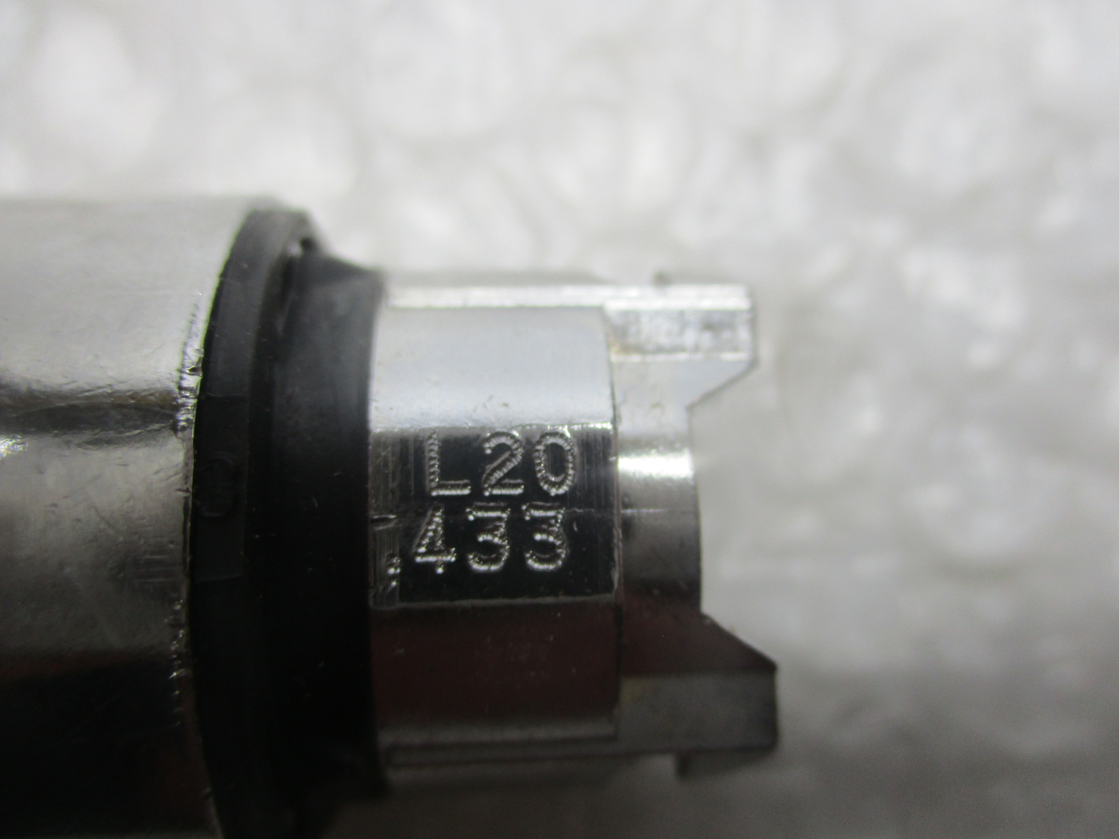 INDUSTRIAL SPARE L20-433 SELECTOR SWITCH W/KEYS NSNP