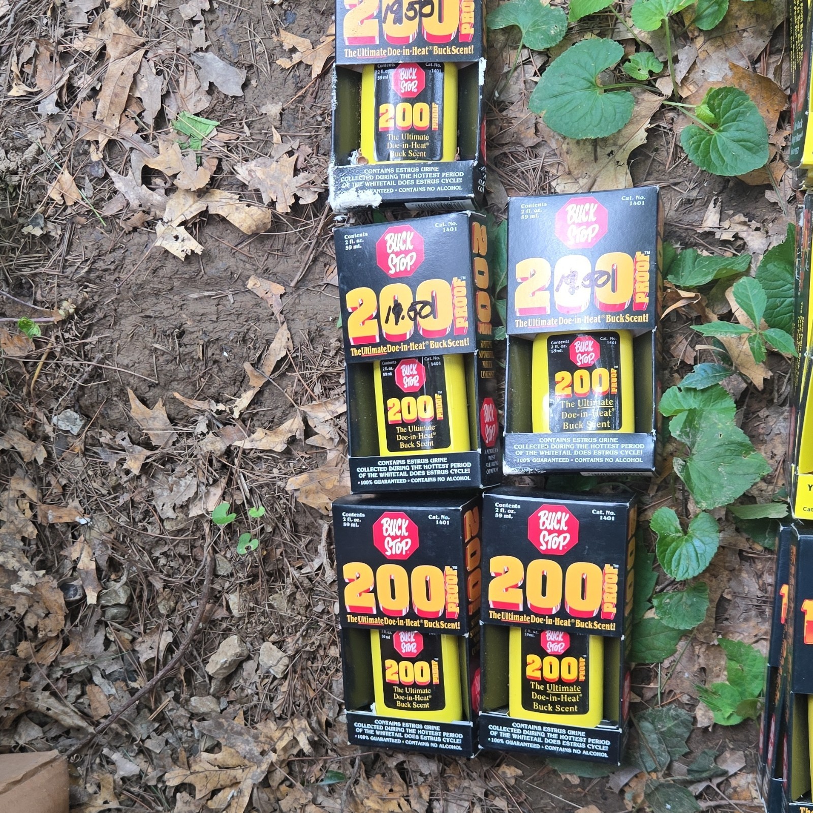Buck Stop 200 Proof Doe-in-Heat Deer Lure/Attractant No Alcohol 2 fl oz 1401