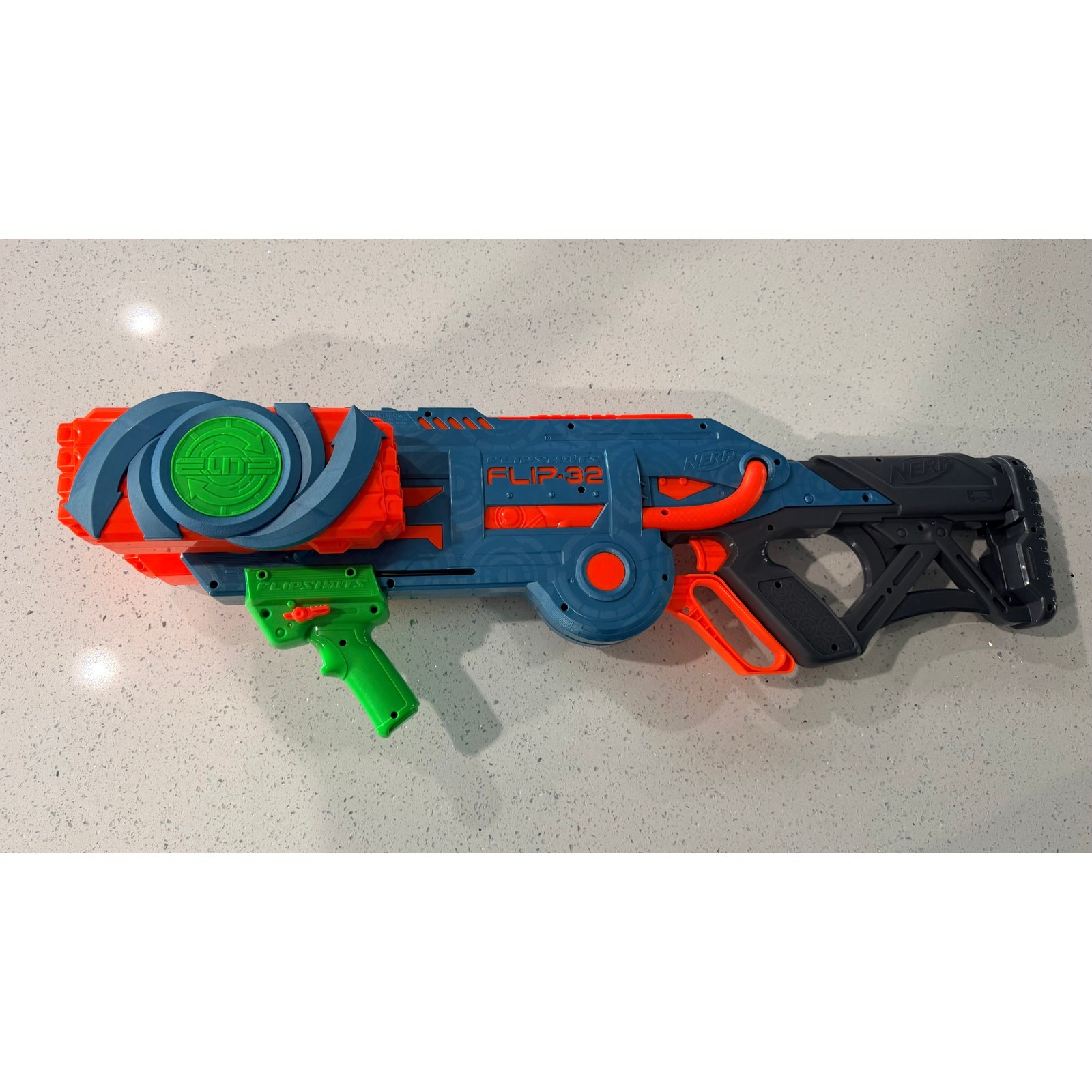NERF Elite 2.0 Flipshots Flip-32 Blaster - F2553